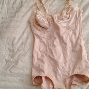 36C Flexees shape wear one piece